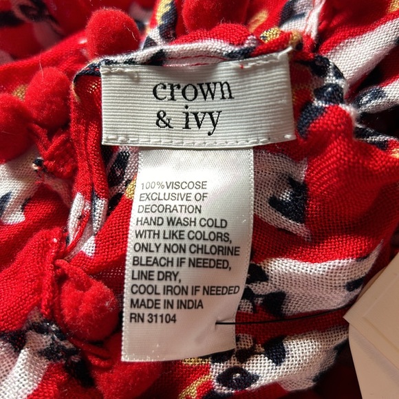 NWT Crown & Ivy Frenchie French Bulldog Red Tasseld Large Scarf - Picture 5 of 6